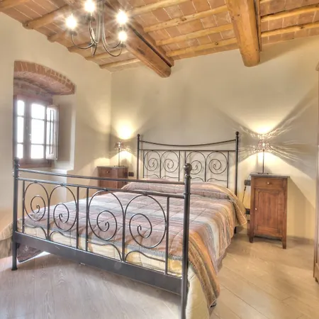 Hotell Il Poderaccio 2*