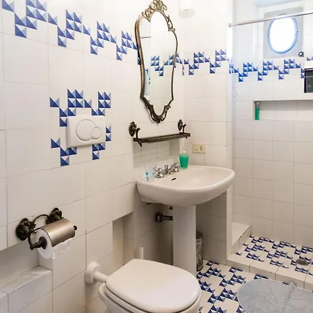 فندق Il Poderaccio 2*